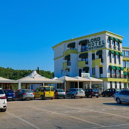 Lord Hotel Tirana Exterior photo